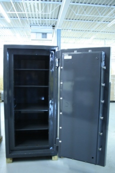 Pre Owned ISM Jewelers 5622 TRTL15X6 High Security Safe